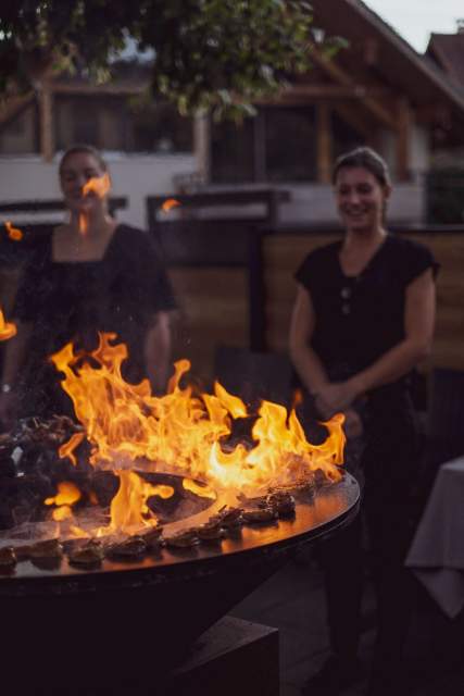 Barbecue du restaurant gastronomique Le Clos du Château proche d'Annecy 